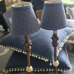 2 buffet lamps